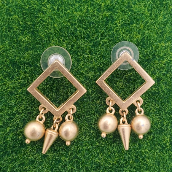 Grunge Dangle Diamond Shape Earrings 1970s For Pierced Ears E1017 - Picture 1 of 2